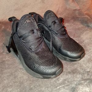 Kids nike air max 270
